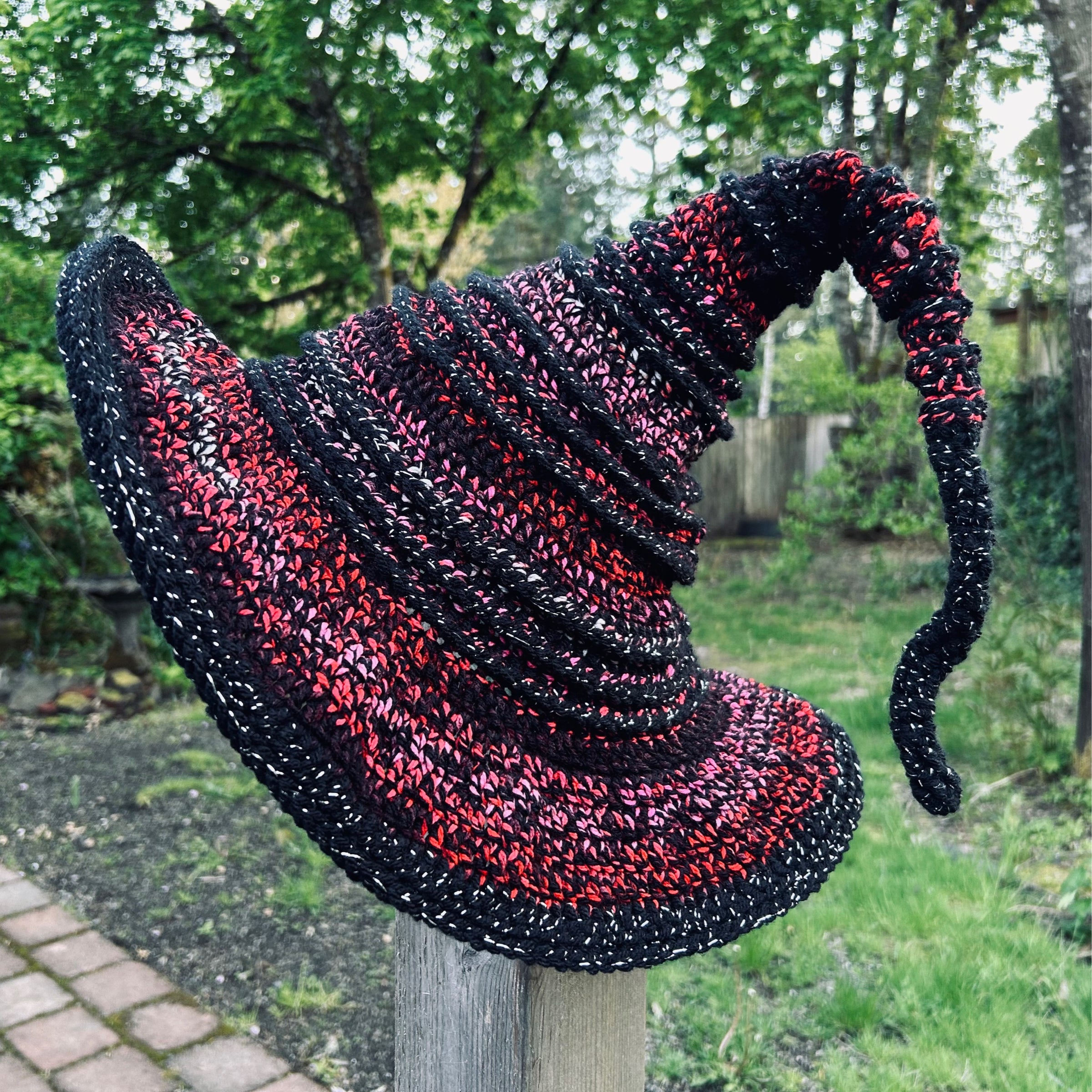 Crochet Witch Hat | BubbleGunk